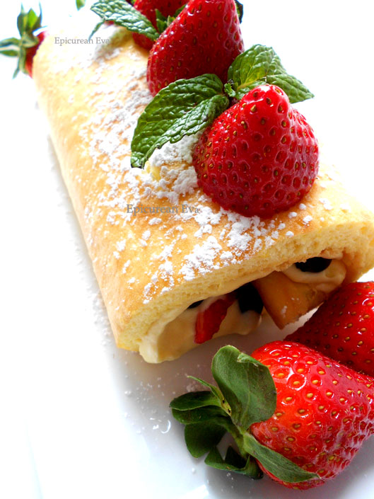 Berry-Roulade-whole-1-web
